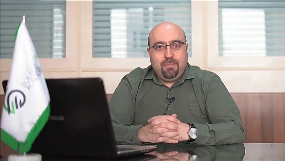 یک تحلیلگر بازار سرمایه  در گفتگو با «نقش اقتصاد» مطرح کرد قطع زنجیره رانت ارزی به نفع مردم