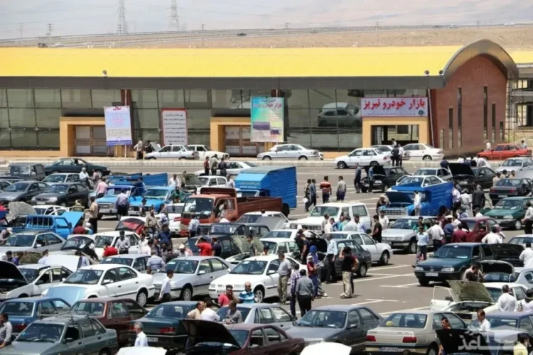 قیمت خودرو در بازار